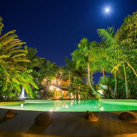 Villa Indonesian Palace Luxurious Boutique