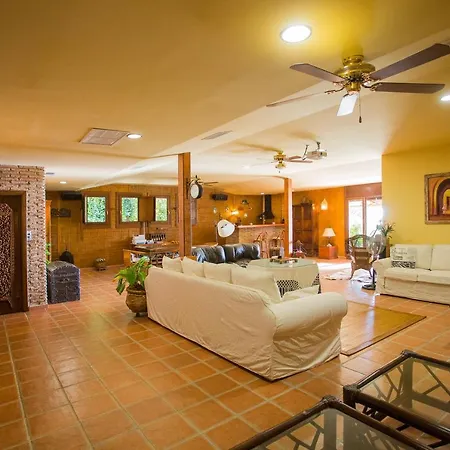Indonesian Palace Luxurious Boutique Villa Malaga