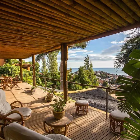 Villa Indonesian Palace Luxurious Boutique Malaga