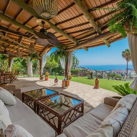 Villa Indonesian Palace Luxurious Boutique Malaga