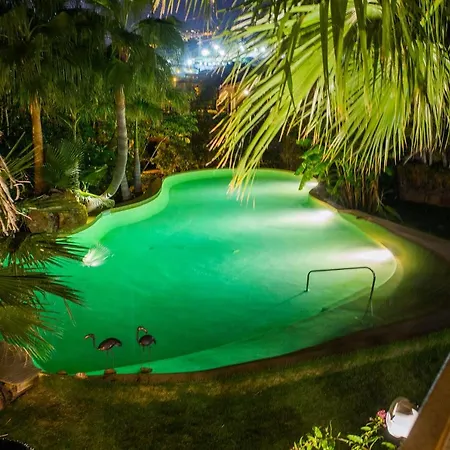 Villa Indonesian Palace Luxurious Boutique *