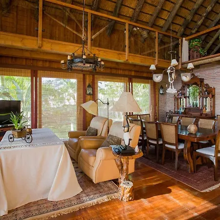 Indonesian Palace Luxurious Boutique Villa Málaga